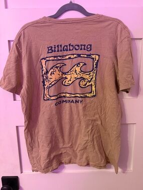 Billabong Tan Short Sleeve Graphic Tee with Navy & Yellow Wave